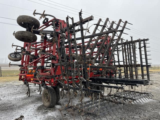 Image of Case IH Tigermate 200 equipment image 4