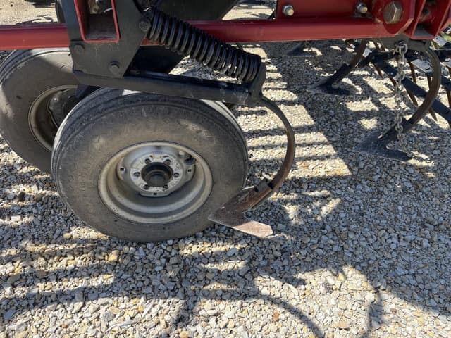 Image of Case IH Tigermate 200 equipment image 4