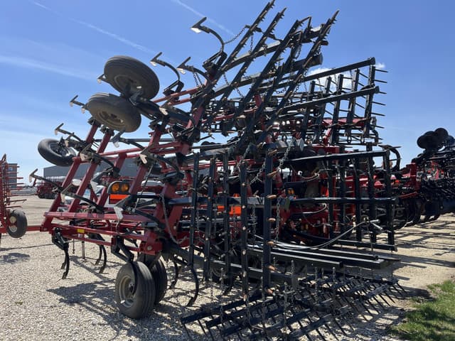 Image of Case IH Tigermate 200 equipment image 2