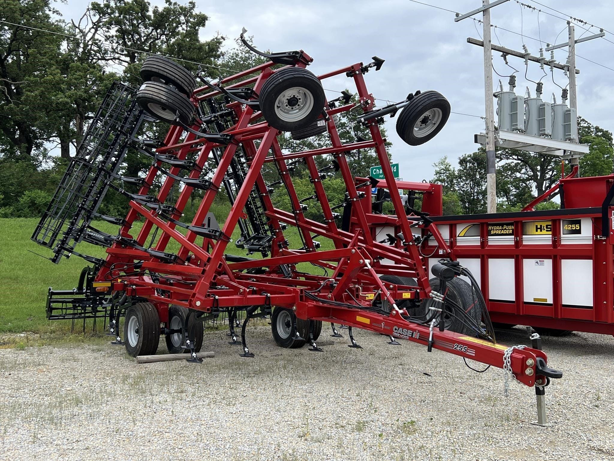 Main image Case IH Tigermate 255
