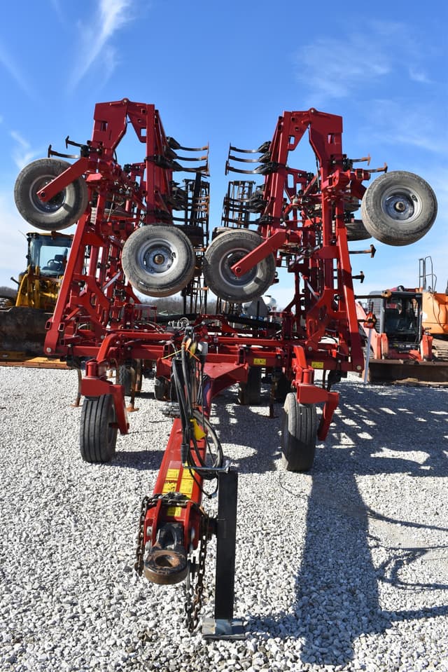 Image of Case IH Tigermate 255 equipment image 1