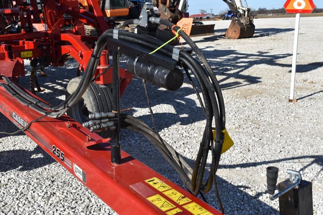 Image of Case IH Tigermate 255 equipment image 4