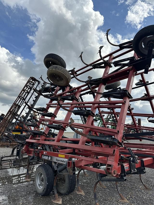 Image of Case IH Tigermate II equipment image 2