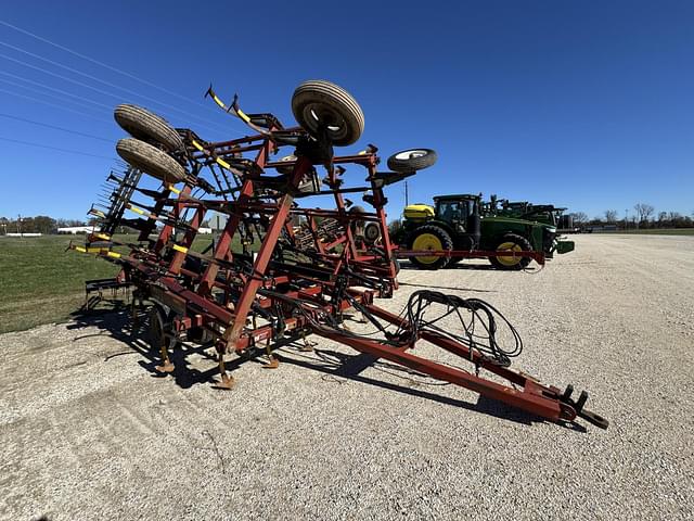 Image of Case IH Tigermate II equipment image 3