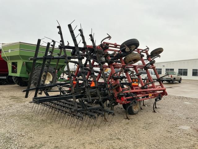 Image of Case IH Tigermate II equipment image 2