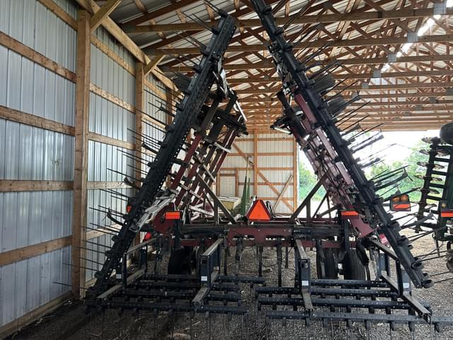 Image of Case IH Tigermate II equipment image 2