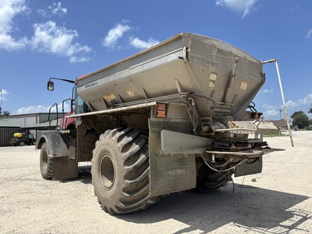 Image of Case IH Titan 4020 equipment image 2