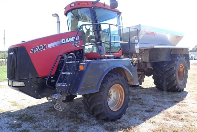 Image of Case IH Titan 4520 equipment image 1