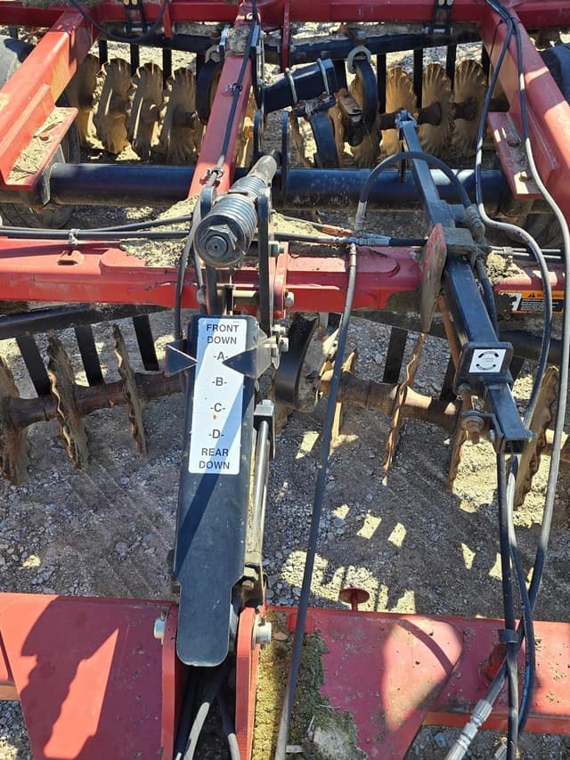 Image of Case IH True Tandem 330 Turbo equipment image 4