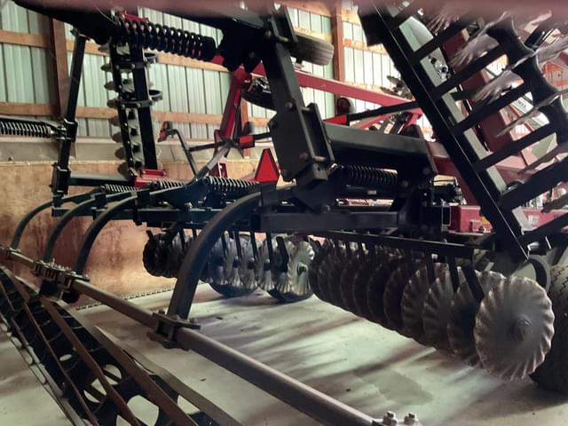 Image of Case IH 330 Turbo Till equipment image 3