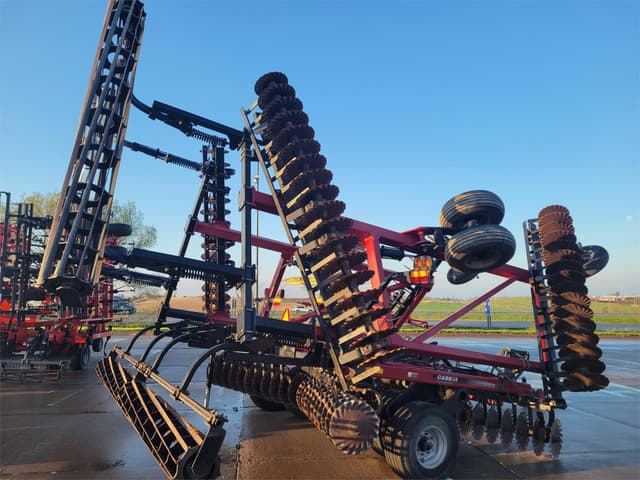 Image of Case IH True Tandem 330 Turbo equipment image 2