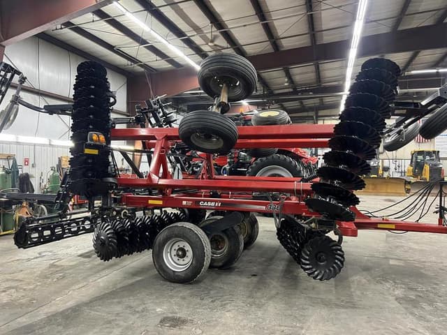 Image of Case IH 330 Turbo Till equipment image 3