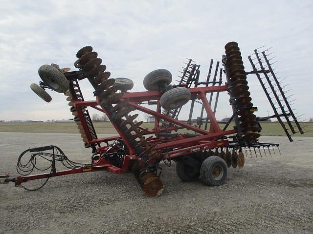 Image of Case IH 330 Turbo Till equipment image 1