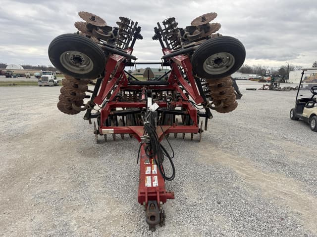 Image of Case IH 330 Turbo Till equipment image 1