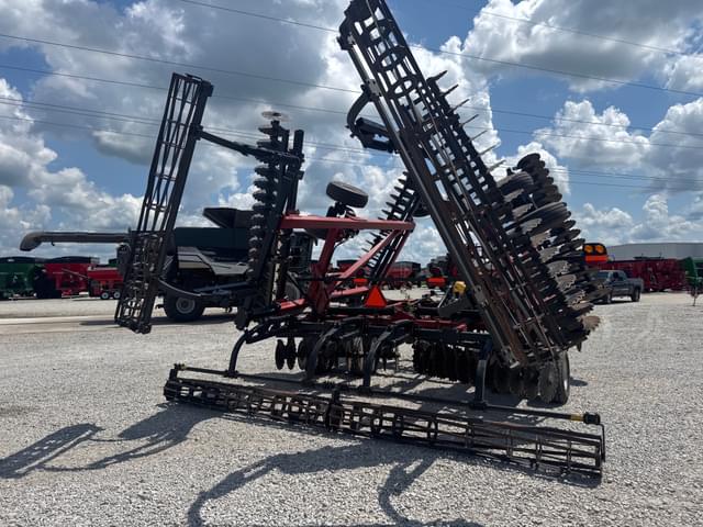 Image of Case IH 330 Turbo Till equipment image 4