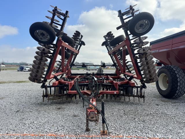 Image of Case IH 330 Turbo Till equipment image 1
