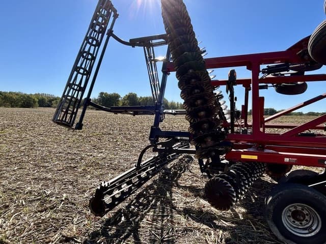 Image of Case IH 330 Turbo Till equipment image 3