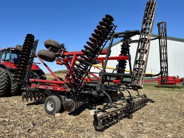 Image of Case IH 330 Turbo Till equipment image 2