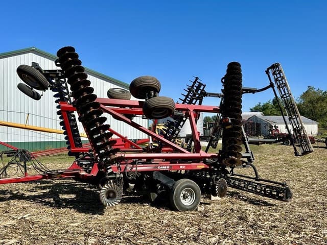 Image of Case IH 330 Turbo Till equipment image 1