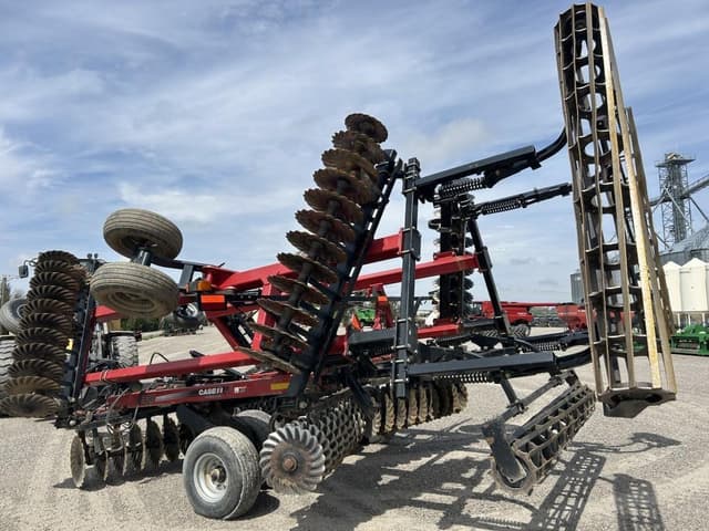 Image of Case IH True Tandem 330 Turbo equipment image 4