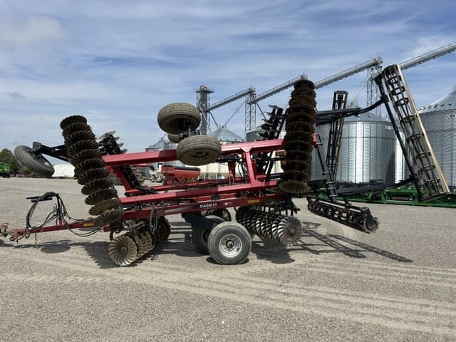 Image of Case IH True Tandem 330 Turbo equipment image 2
