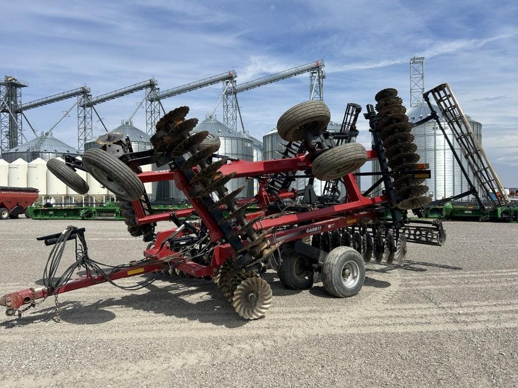 Case IH True Tandem 330 Turbo Equipment Image0