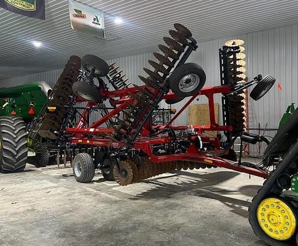 Image of Case IH Barracuda 335 Image 0