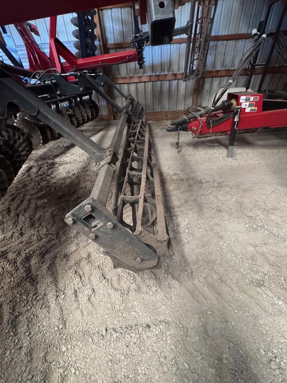Image of Case IH 335VT Image 1