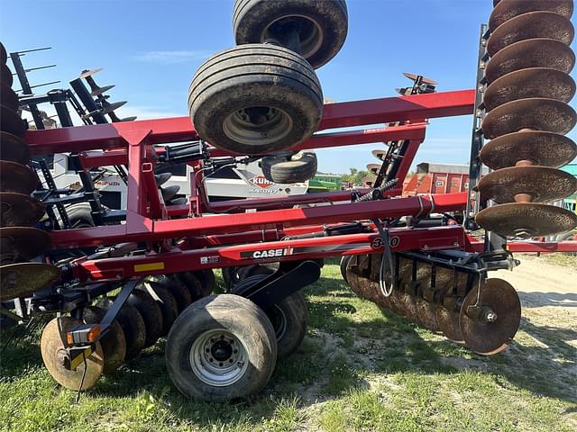 Image of Case IH 340 equipment image 1