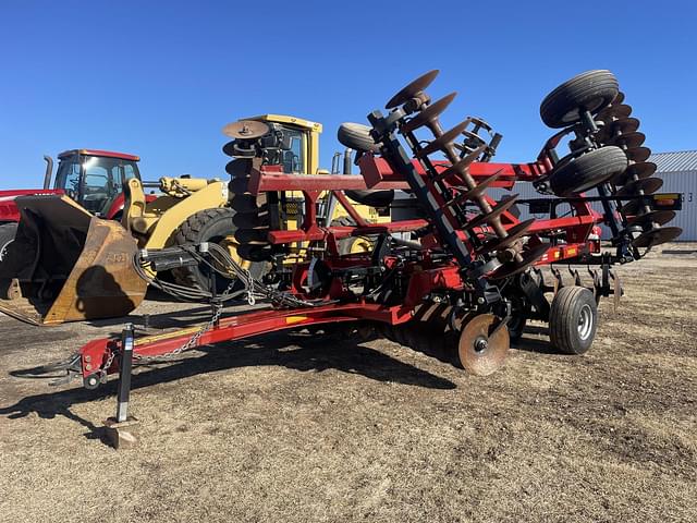 Image of Case IH 345 equipment image 1