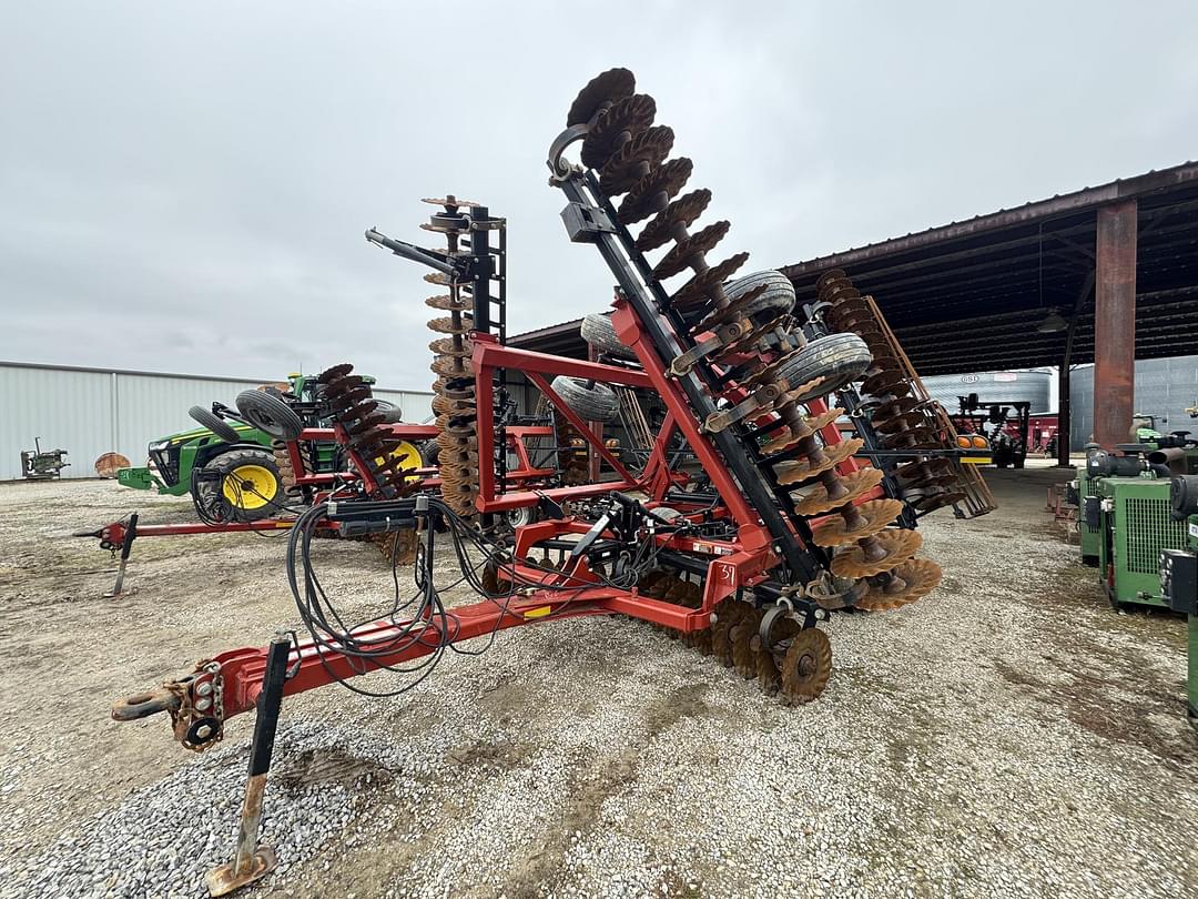 Image of Case IH 330 Turbo Till Image 0