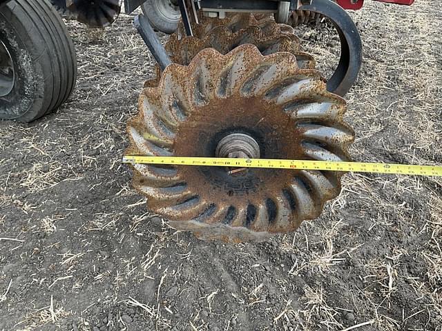 Image of Case IH 330 equipment image 1