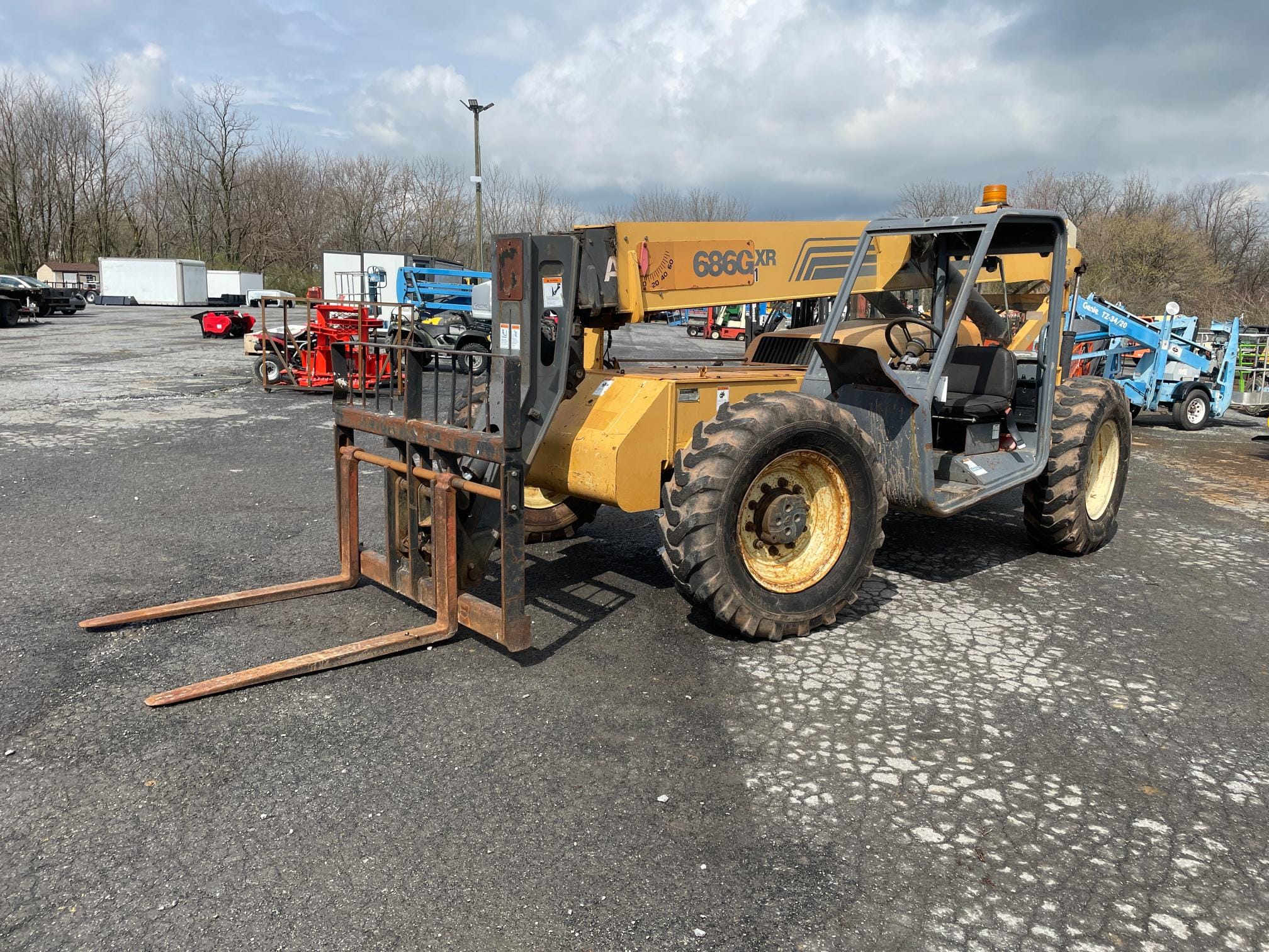 Main image Case 686GXR