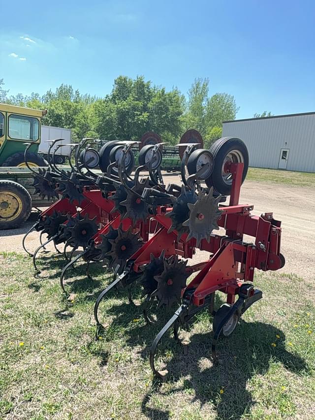 Image of Case IH 183 equipment image 3