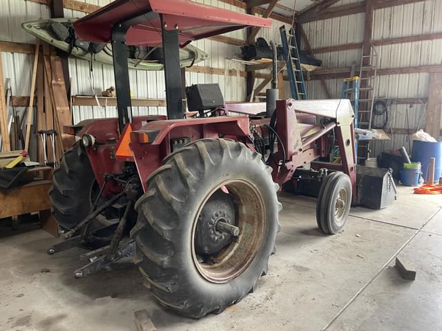 Image of Case IH 585 equipment image 2