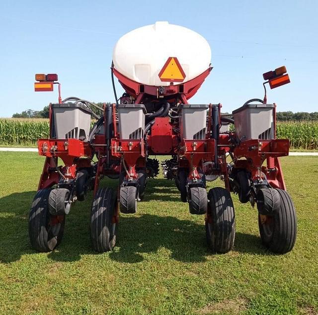 Image of Case IH 1250 equipment image 2