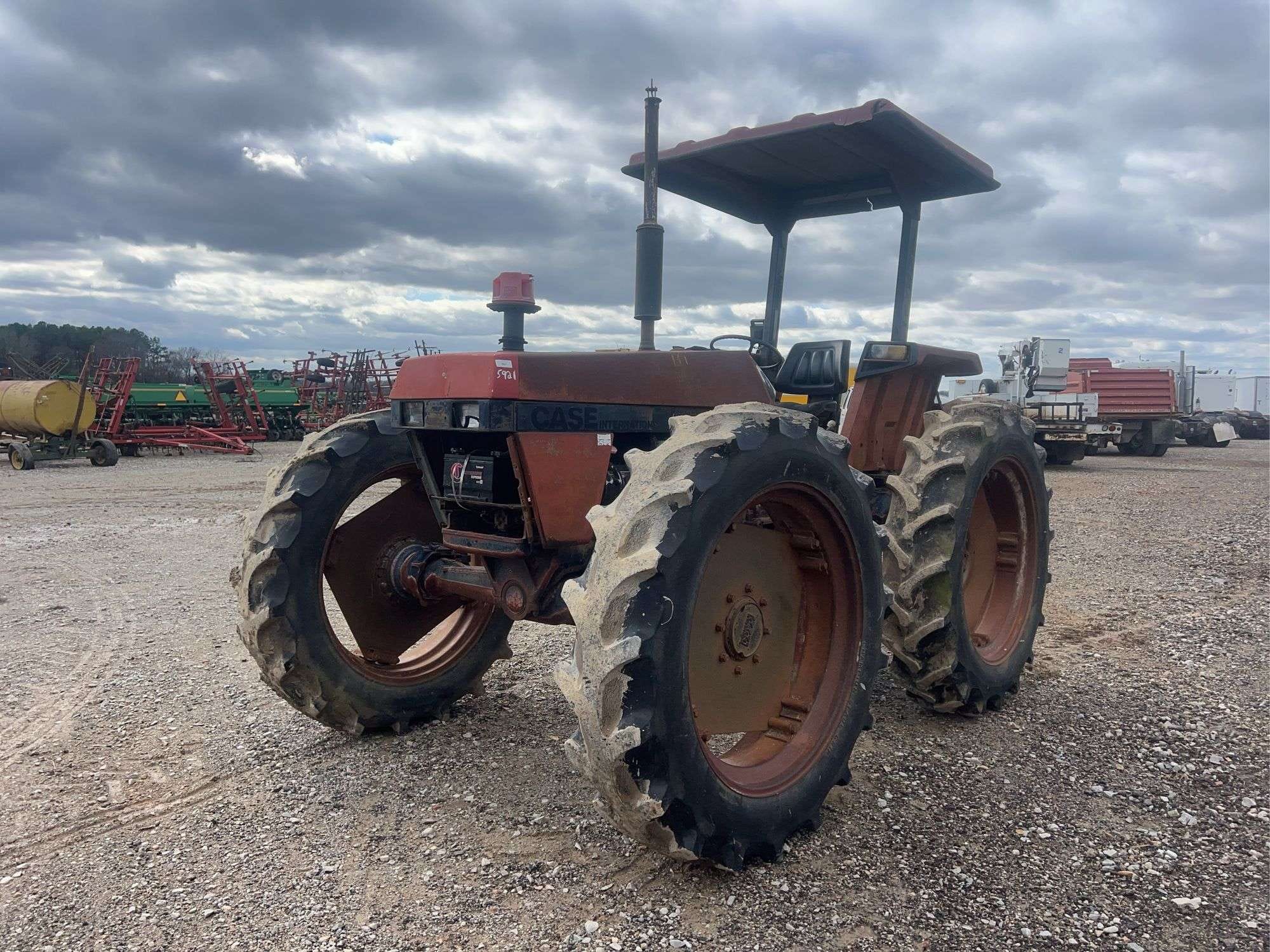 Case IH 1394 Equipment Image0