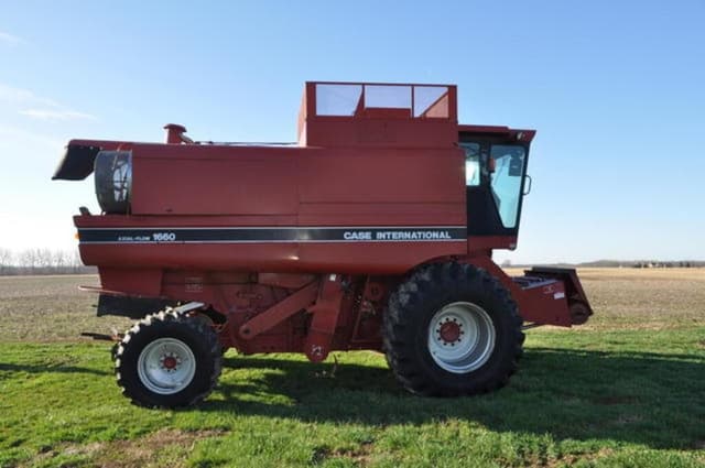 Image of Case IH 1660 equipment image 3