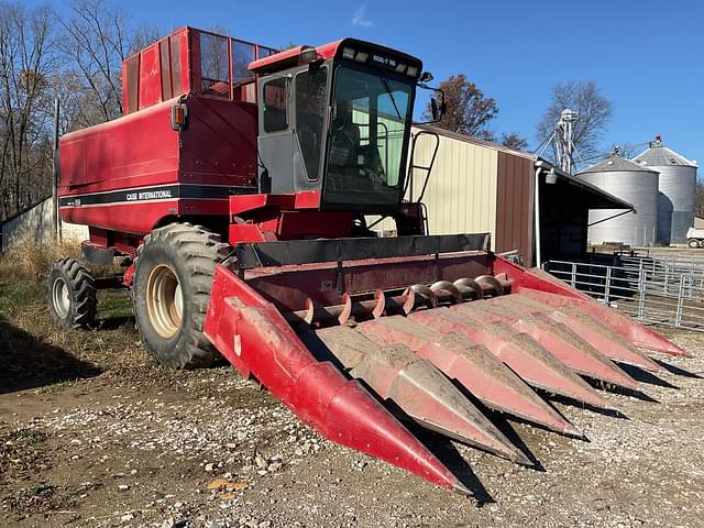 Image of Case IH 1660 equipment image 2