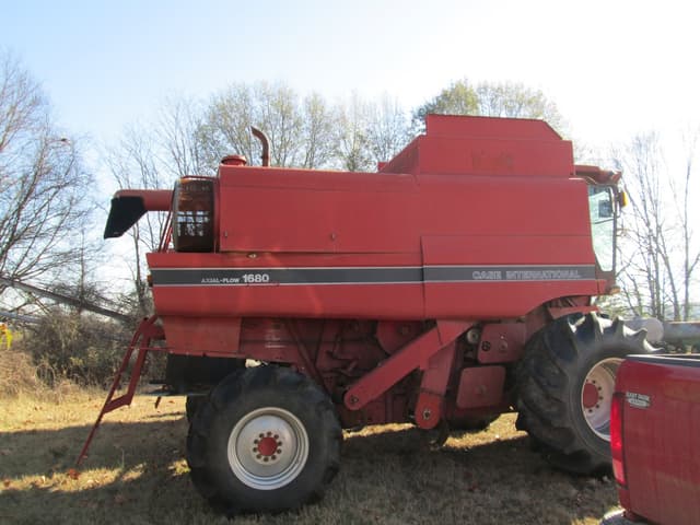 Image of Case IH 1680 equipment image 2