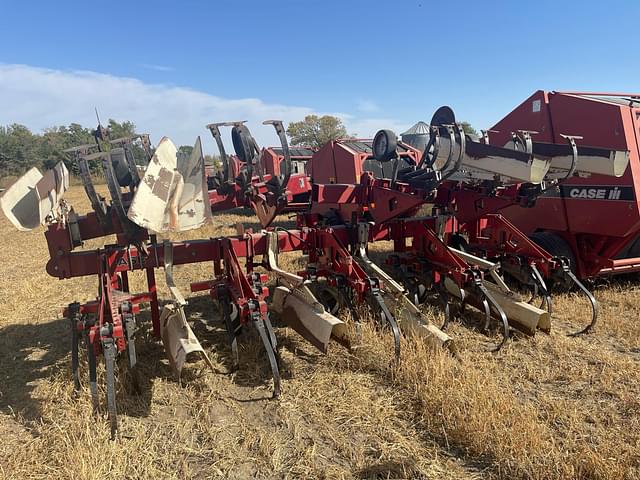 Image of Case IH 183 equipment image 3