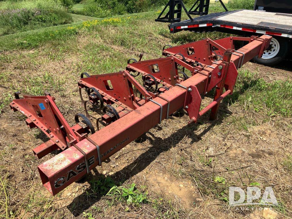 Image of Case IH 183 Primary image