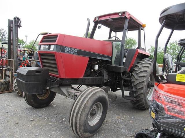 Image of Case IH 1896 equipment image 1