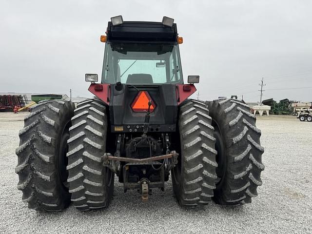 Image of Case IH 2394 equipment image 4