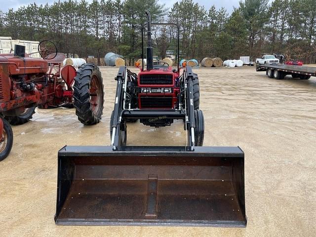 Image of Case IH 385 equipment image 1