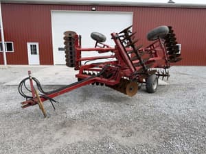 Case IH 3900 Image
