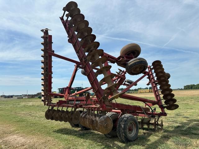 Image of Case IH 3950 equipment image 2