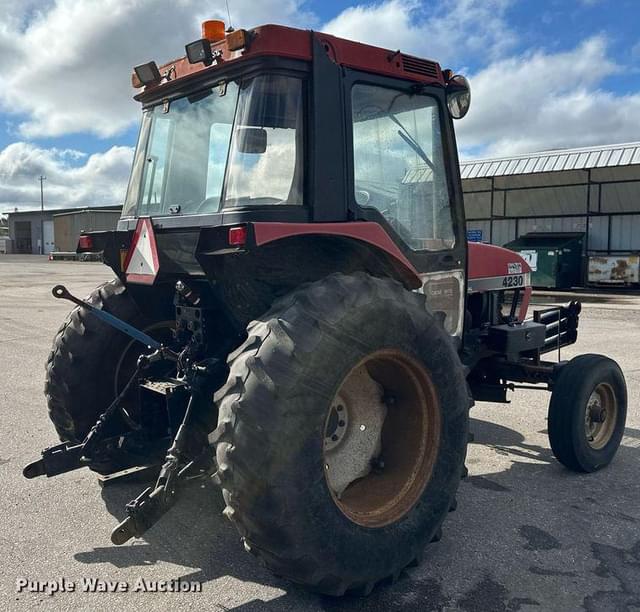 Image of Case IH 4230 equipment image 4