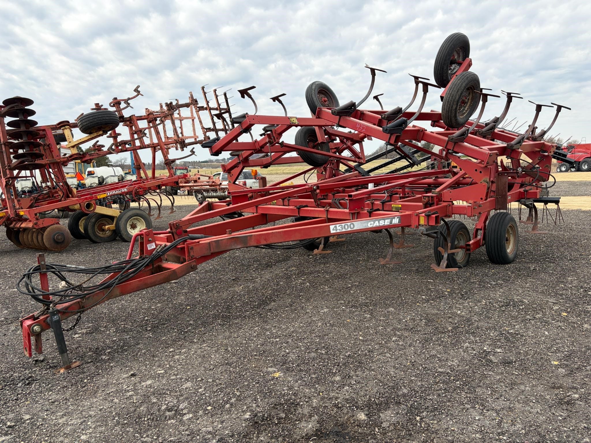 Case IH 4300 Equipment Image0