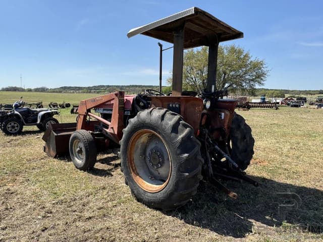 Image of Case IH 485 equipment image 1